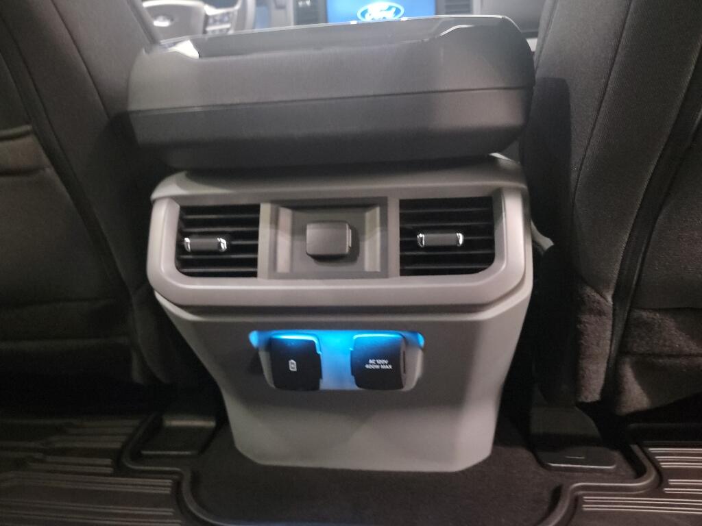 2024 Ford F-150 XLT - Photo 11