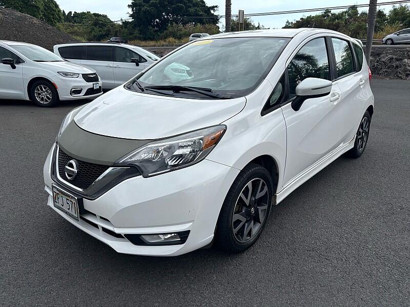 2017 Nissan Versa Note 4d Hatchback SR