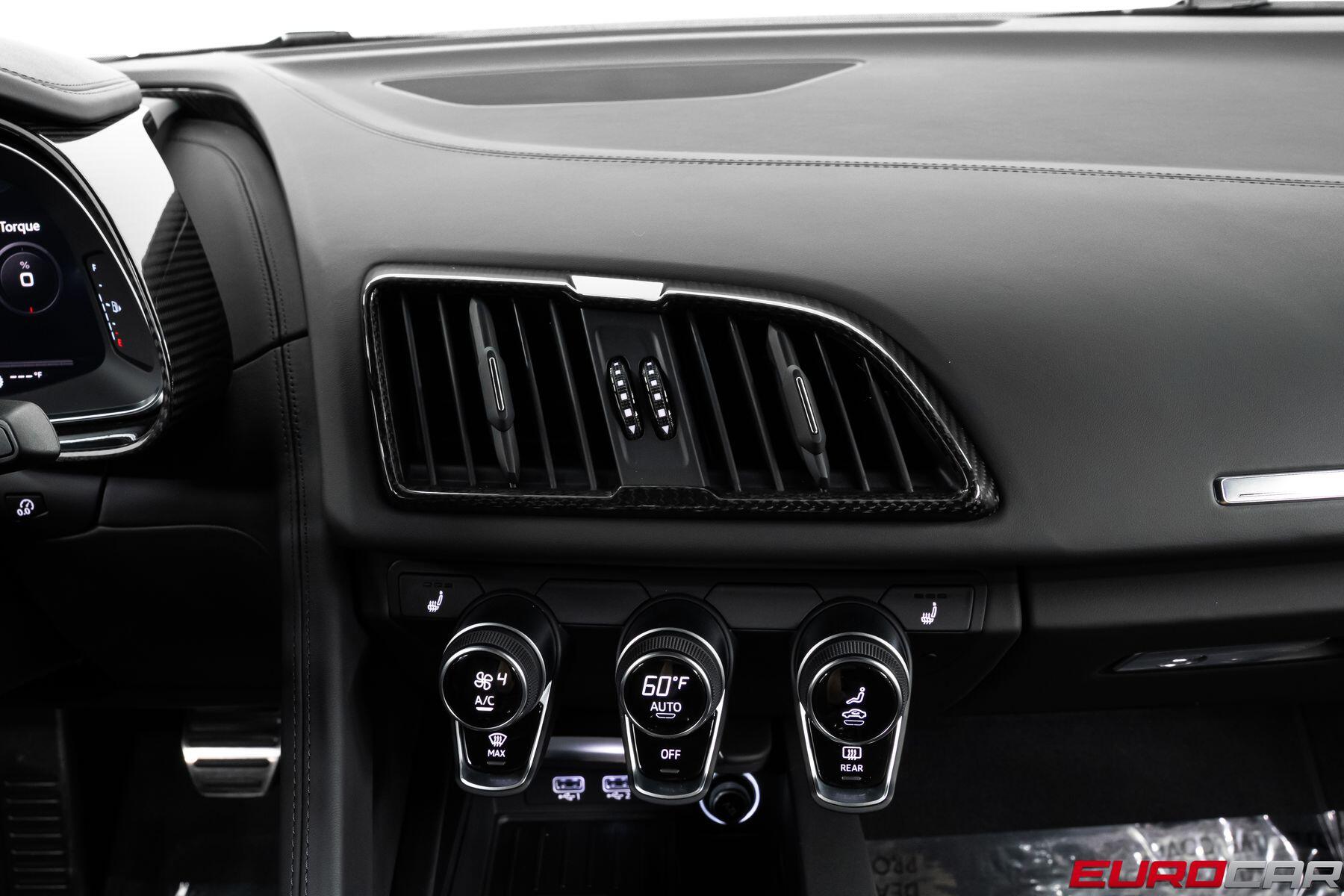 2022 Audi R8 V10 PERFORMANCE RWD * CARBON INTERIOR TRIM*Image 29
