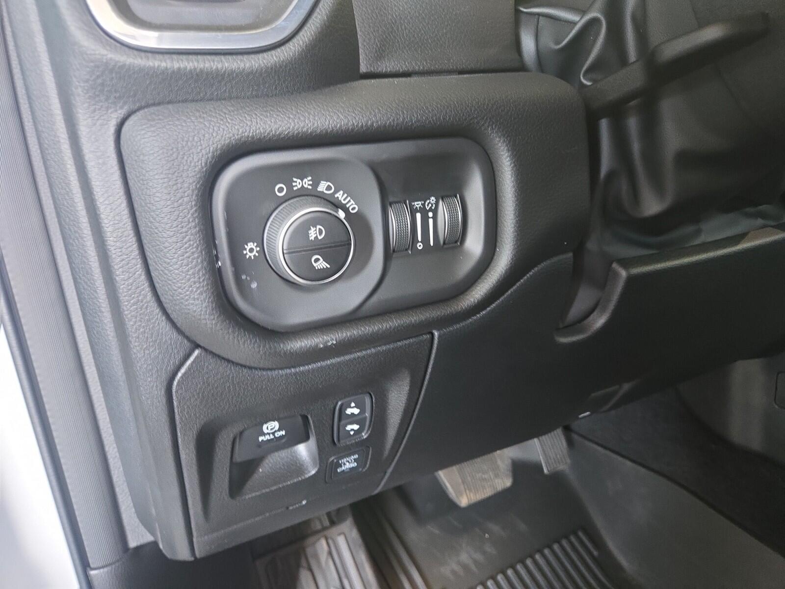 2026 RAM 1500 Laramie - Photo 20