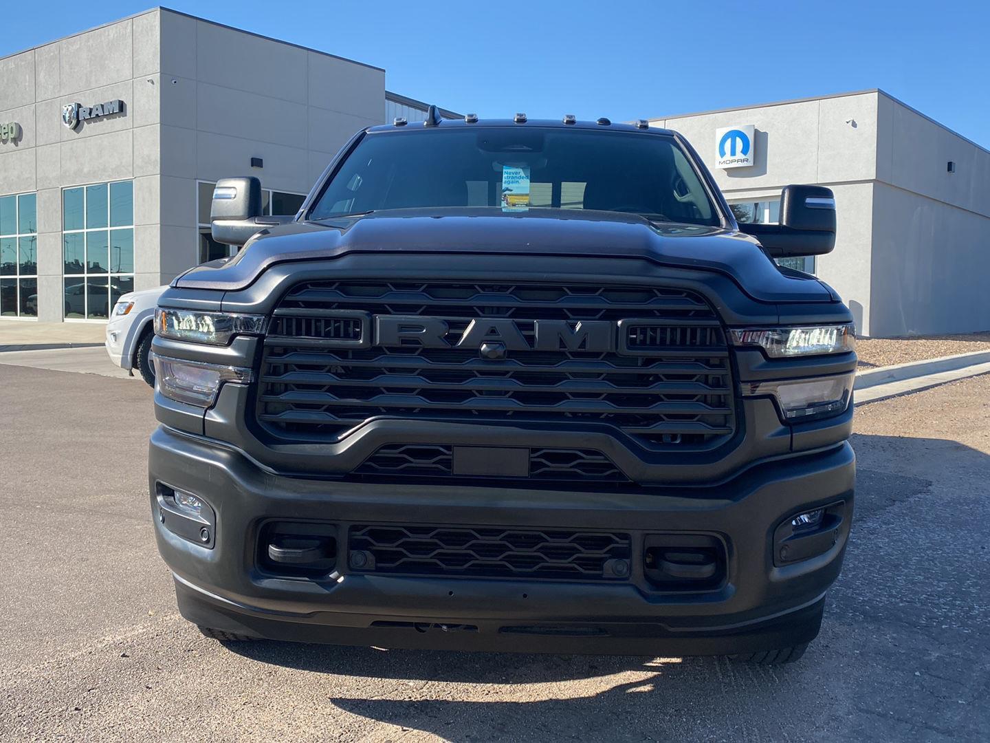 2025 RAM 2500 Tradesman - Photo 8