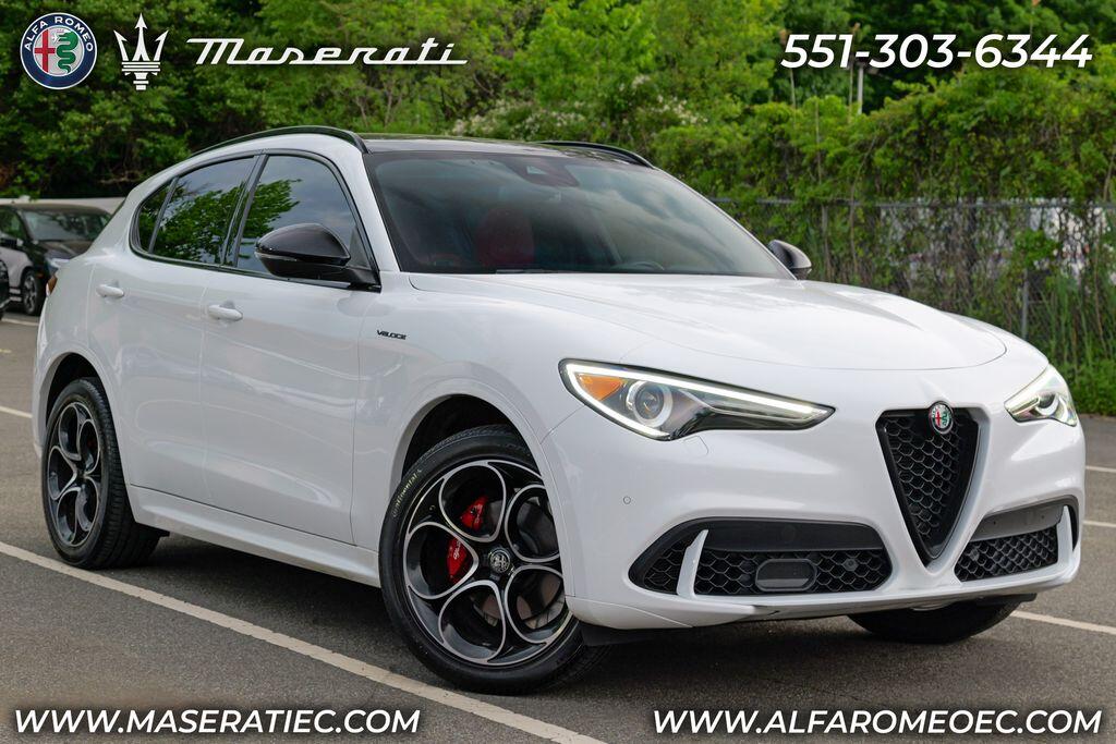 2023 Alfa Romeo Stelvio Veloce AWD's photo