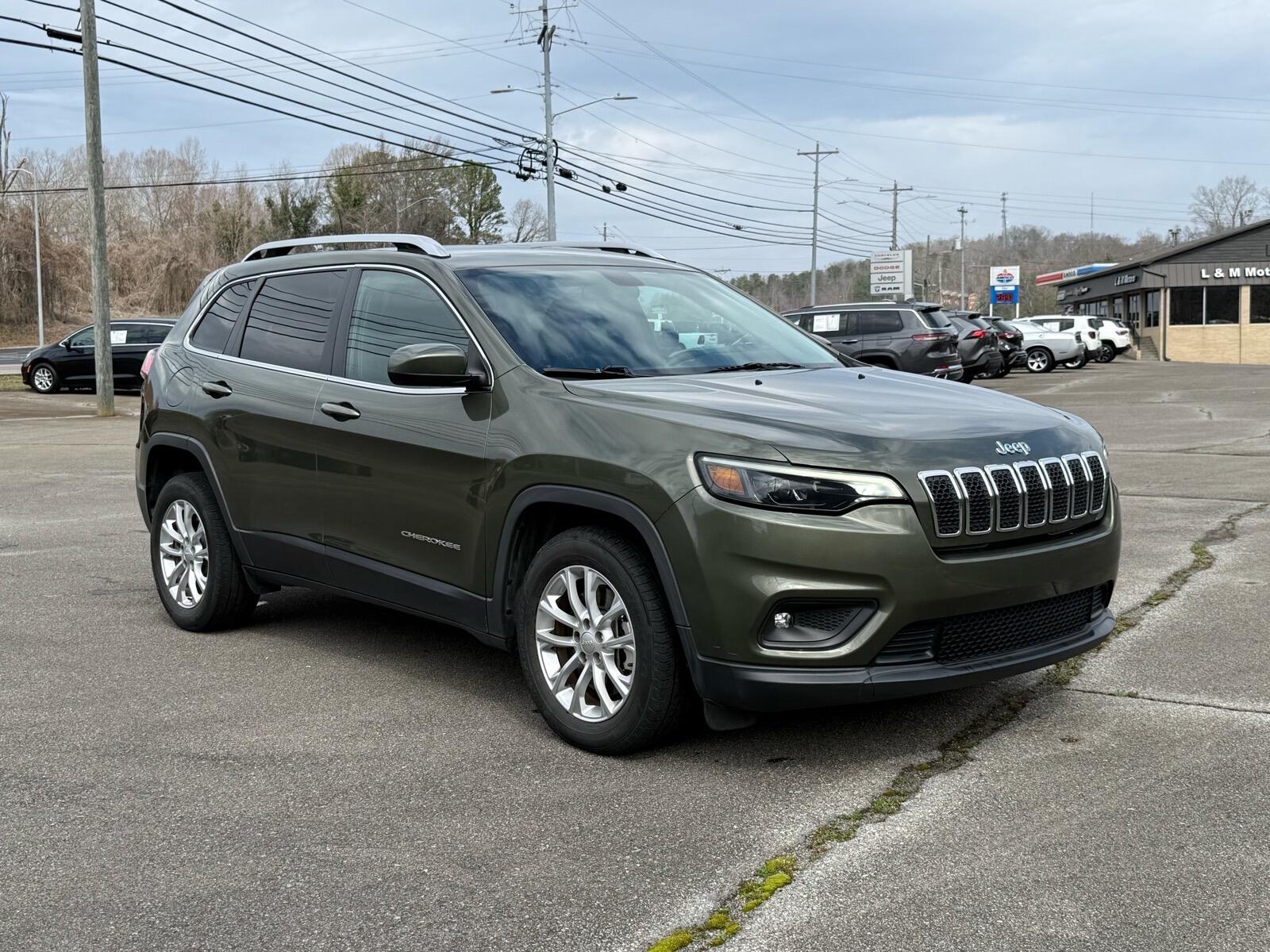 Used 2019 Jeep Cherokee Latitude with VIN 1C4PJLCX8KD111056 for sale in Athens, TN