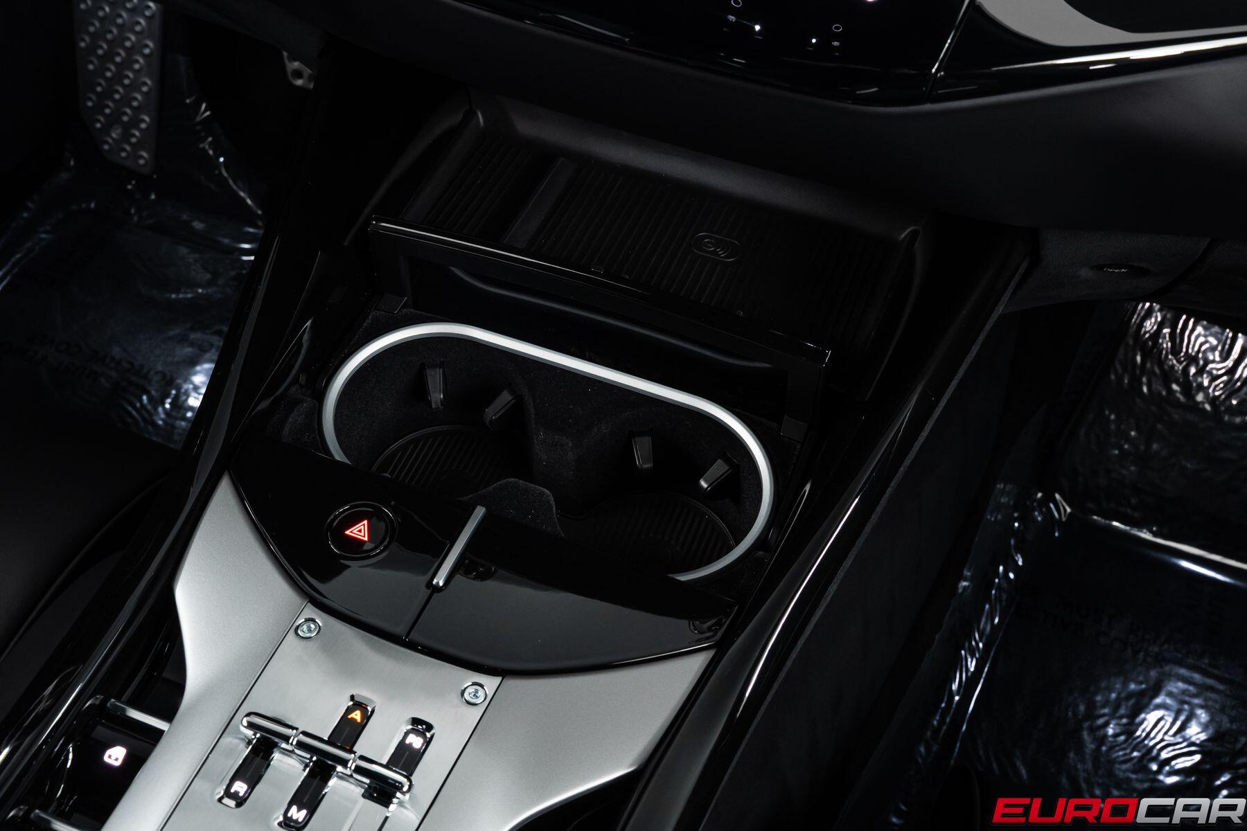 2025 Ferrari Purosangue *HUGE CARBON EXTERIOR OPTIONS * PANORAMIC SUNROOF*Image 38