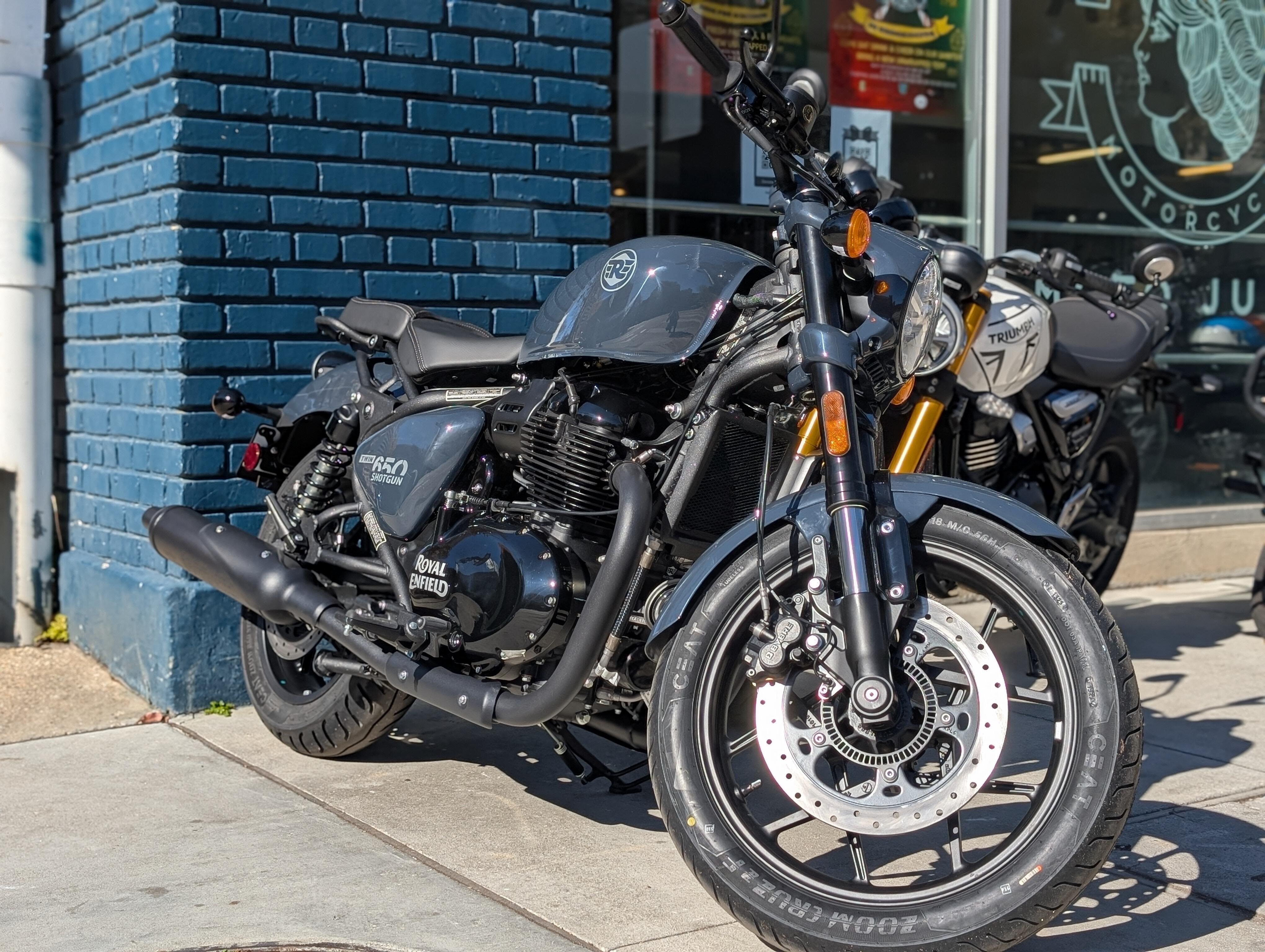 New 2026 Royal Enfield SHOTGUN 650 