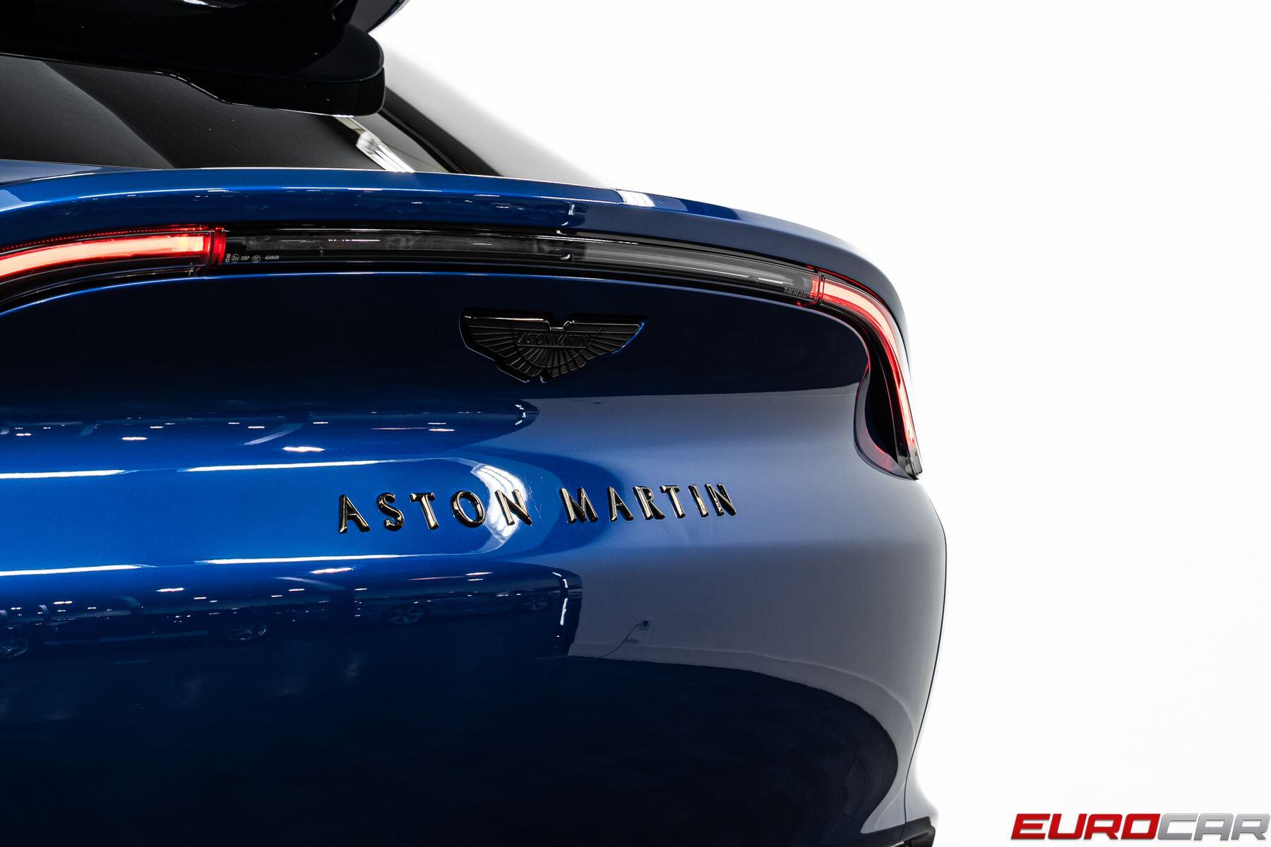 2023 Aston Martin DBX 707 *HUGE CARBON OPTIONS * TRI-COLOR INTERIOR*Image 24