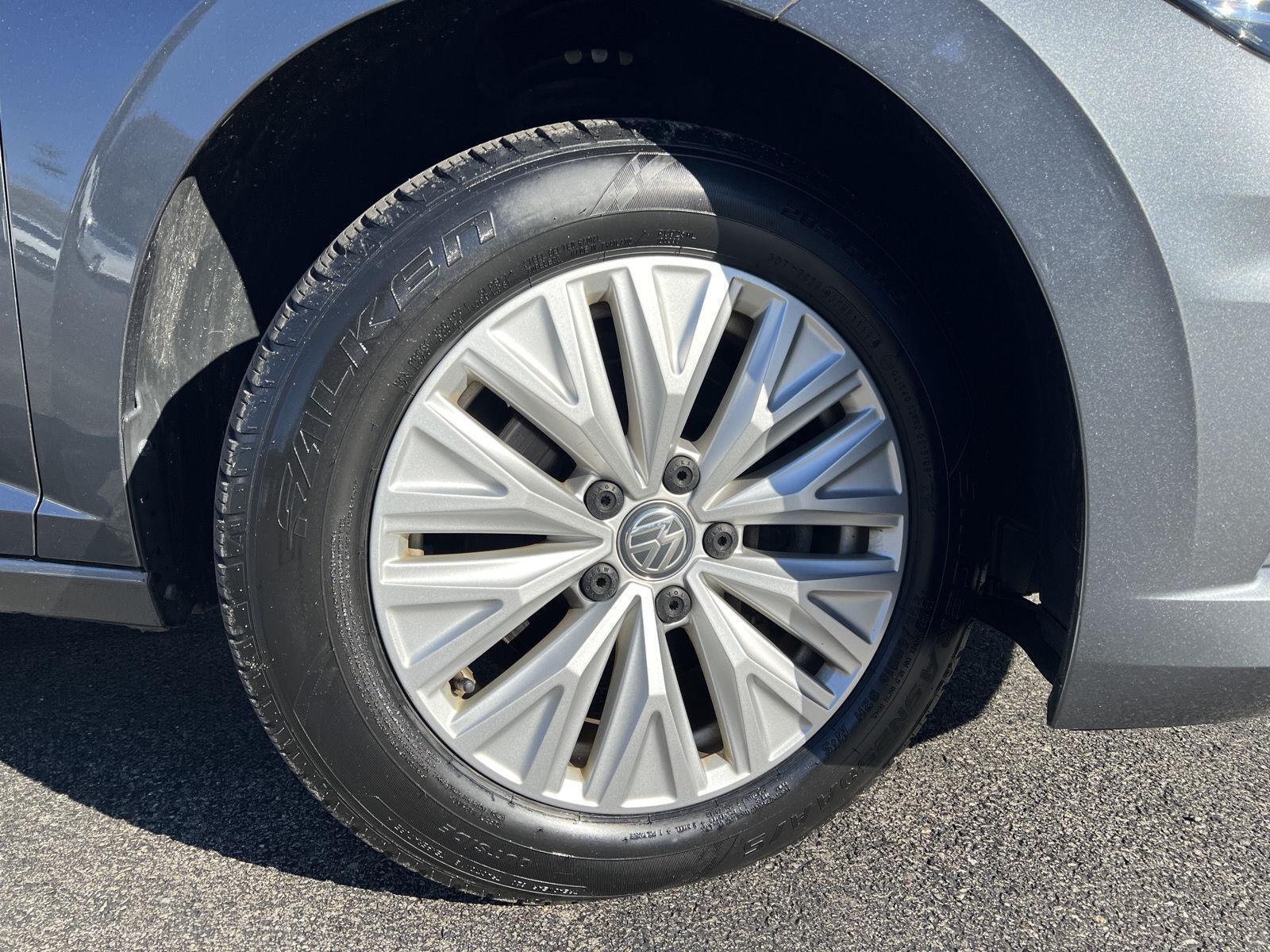 Used 2019 Volkswagen Jetta S with VIN 3VWN57BU5KM214351 for sale in Morris, IL