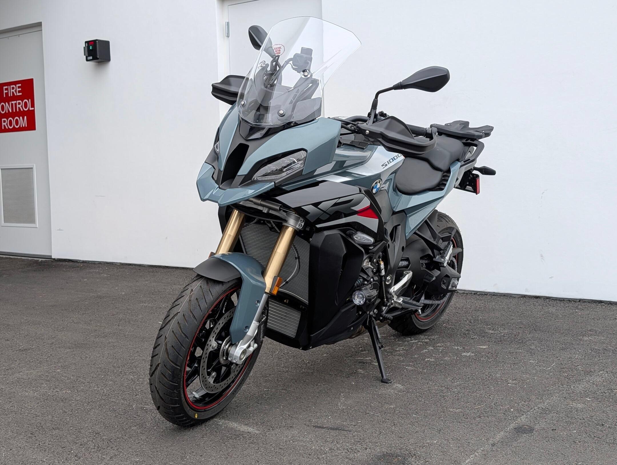 2026 BMW S 1000 XR