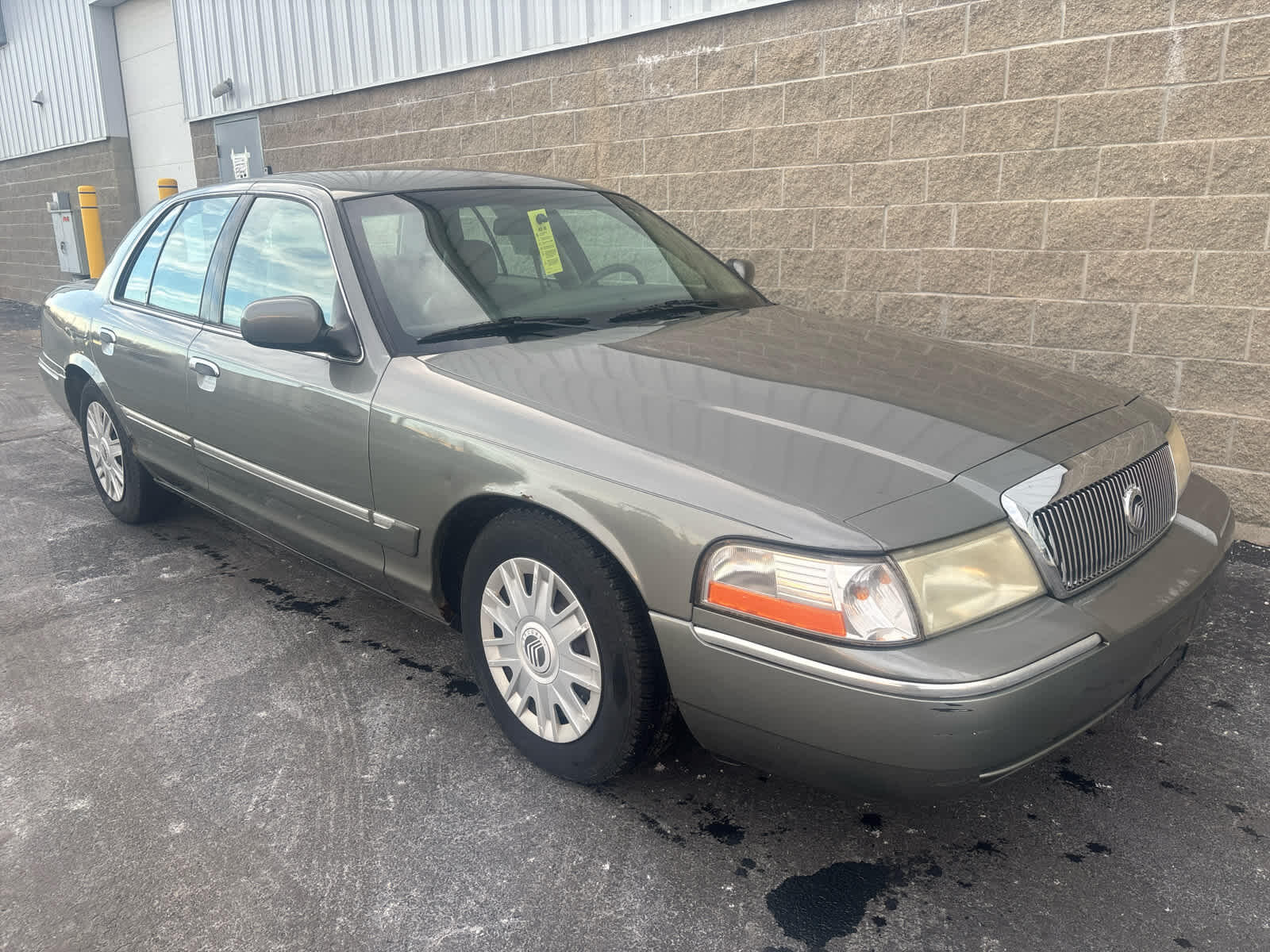 Used 2003 Mercury Grand Marquis GS with VIN 2MEFM74W23X638972 for sale in Wilmington, OH