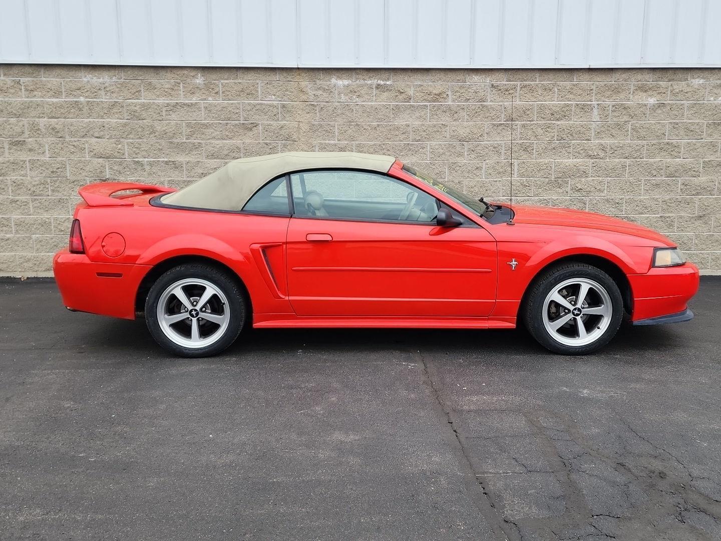 2001 Ford Mustang