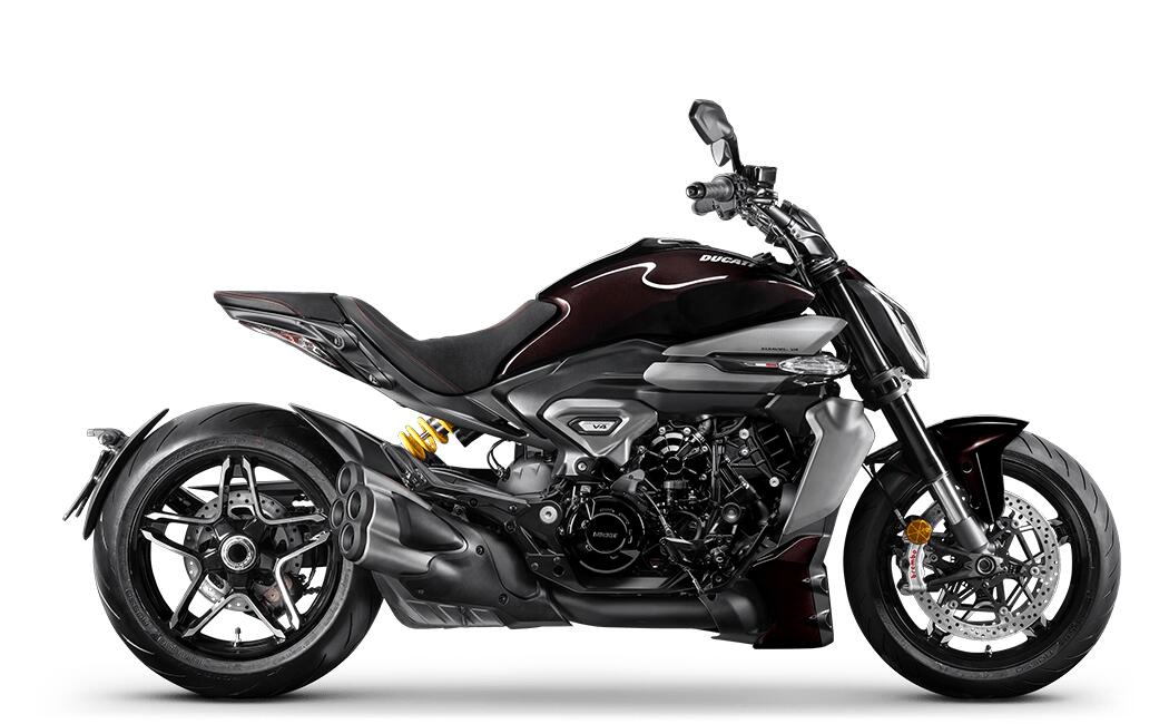 2026 Ducati XDIAVEL V4