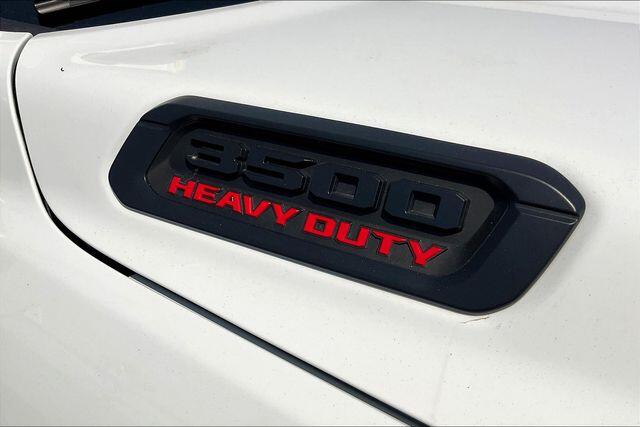 2025 RAM 3500 Chassis Tradesman - Photo 12