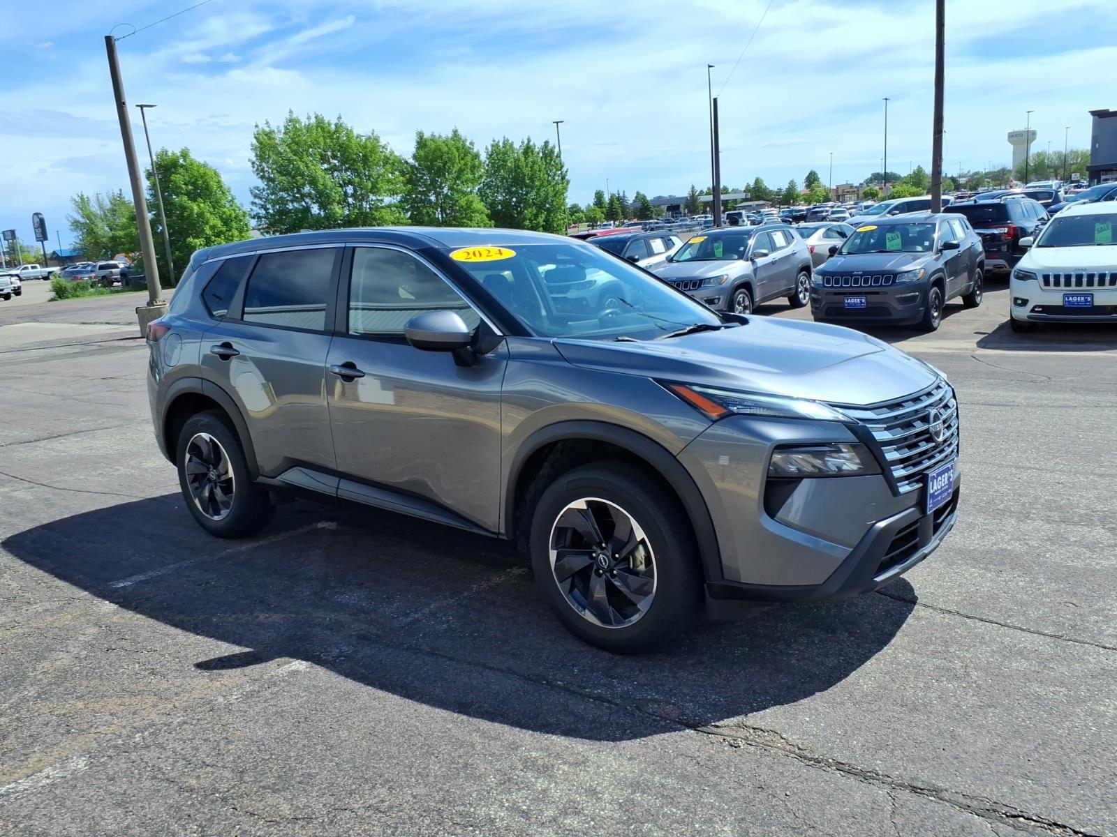 Used 2024 Nissan Rogue SV with VIN JN8BT3BB6RW432199 for sale in Mankato, Minnesota