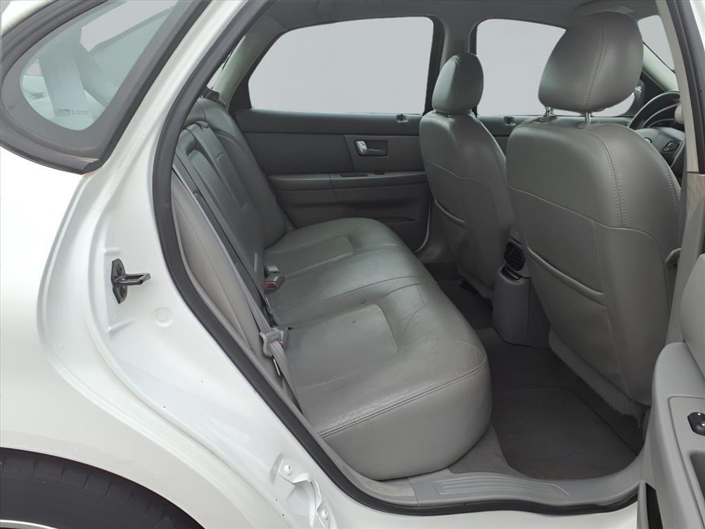 2002 Ford Taurus SES Deluxe - Photo 15