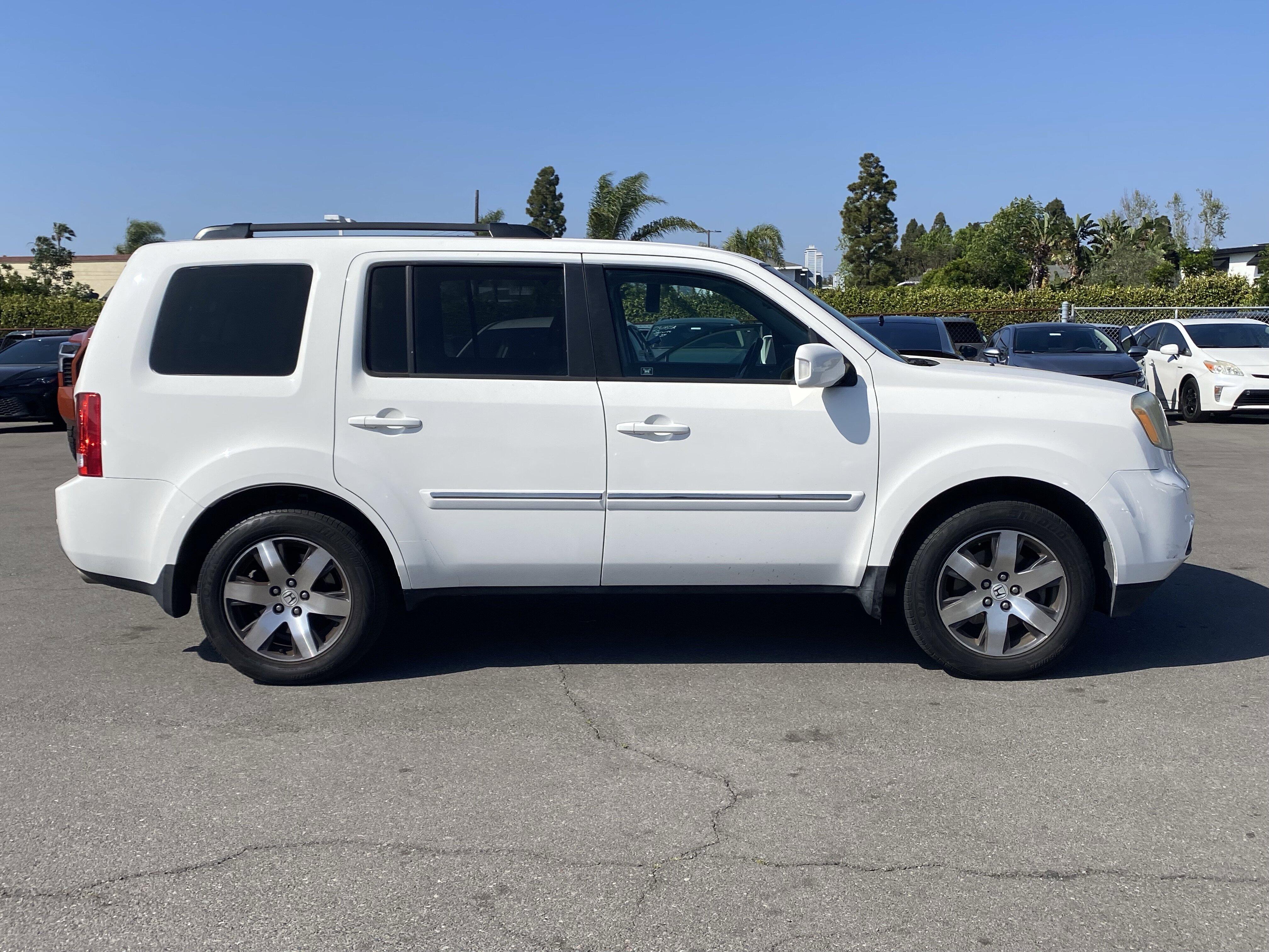 Used 2012 Honda Pilot Touring with VIN 5FNYF3H99CB032618 for sale in Huntington Beach, CA