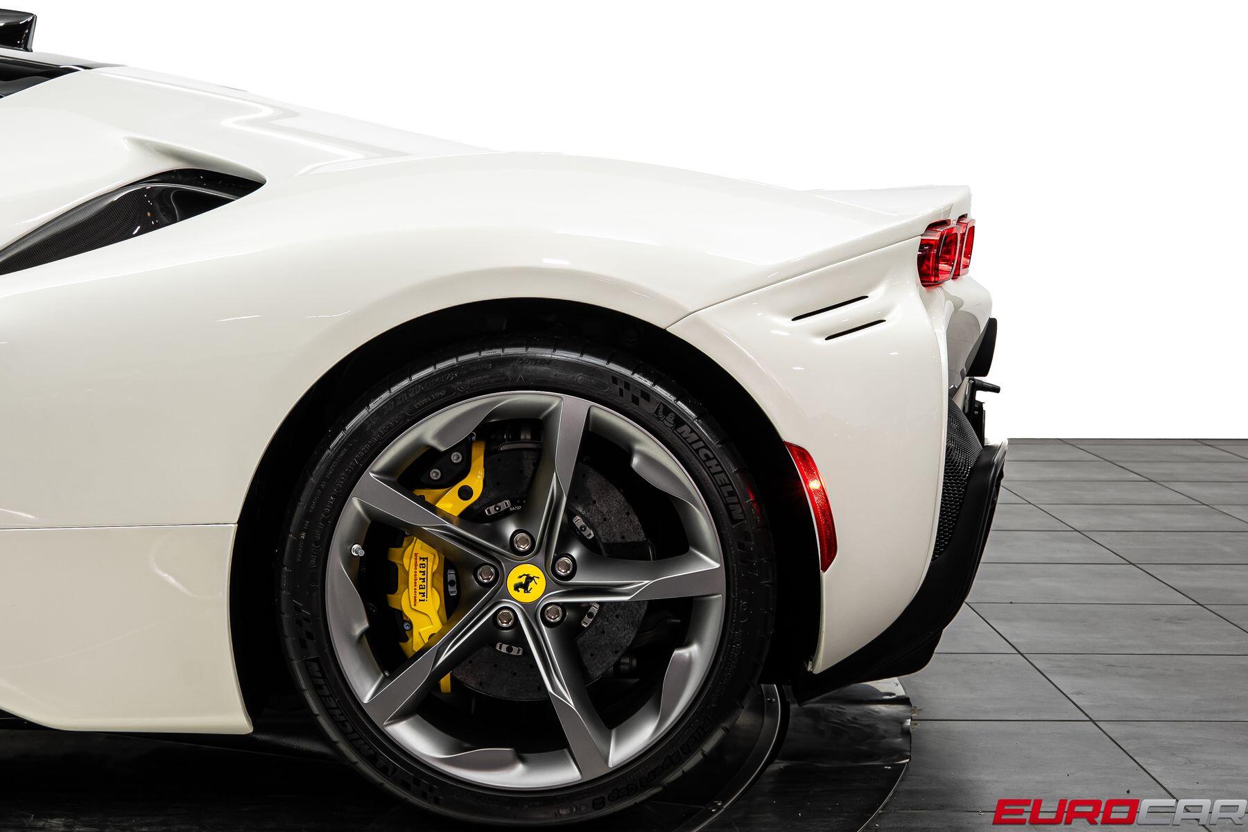 2023 Ferrari SF90 Stradale *CARBON STEERING WHEEL * FRONT LIFT*Image 20