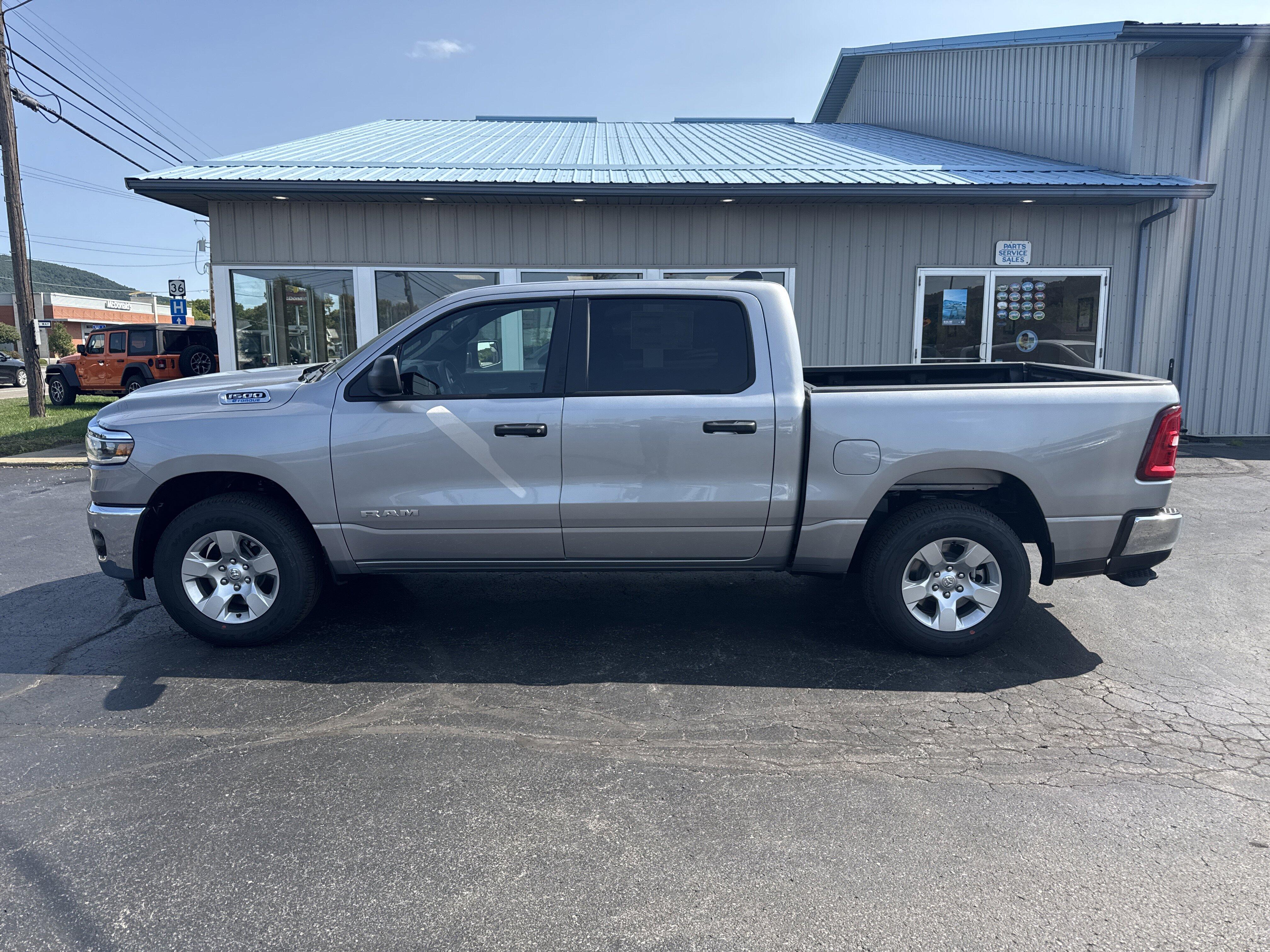 2025 RAM Ram 1500 Pickup Tradesman's photo