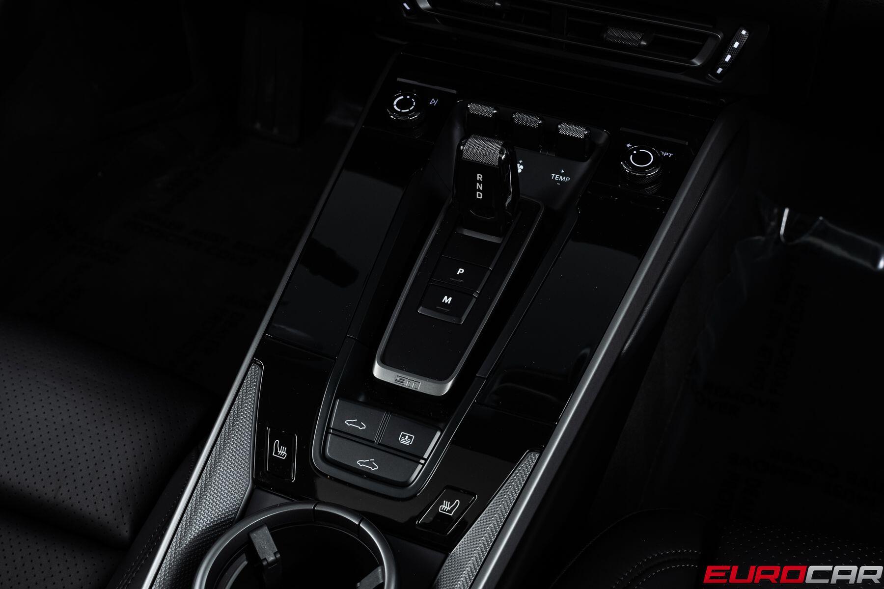 2024 Porsche 911 Carrera 4S *SPORTDESIGN PACK * SUNROOF*Image 30