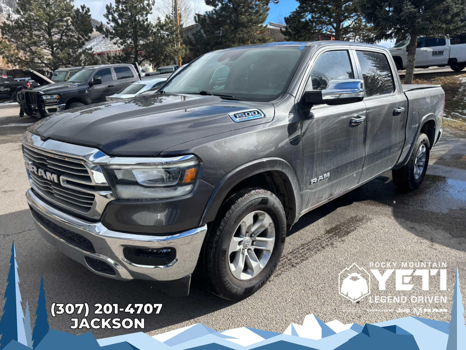 2022 RAM 1500 Laramie 4x4 Crew Cab 5'7's photo
