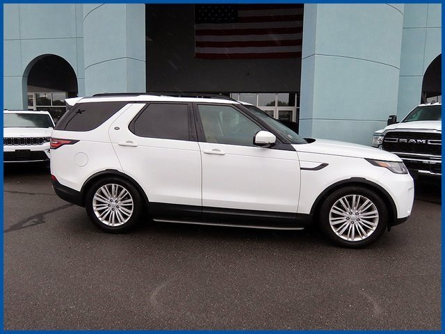 Used 2017 Land Rover LR4 HSE with VIN SALRRBBV8HA005382 for sale in New Britain, CT