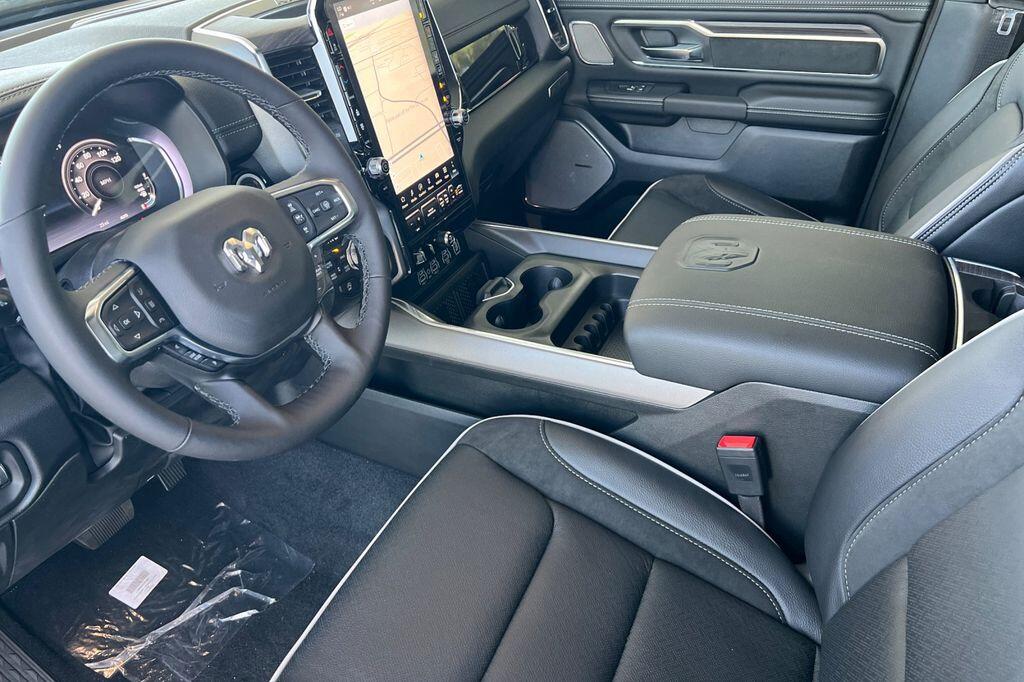 2026 RAM 1500 Laramie - Photo 10