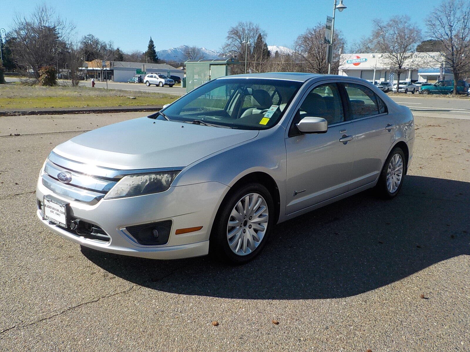 Used 2010 Ford Fusion Hybrid with VIN 3FADP0L34AR111080 for sale in Redding, CA