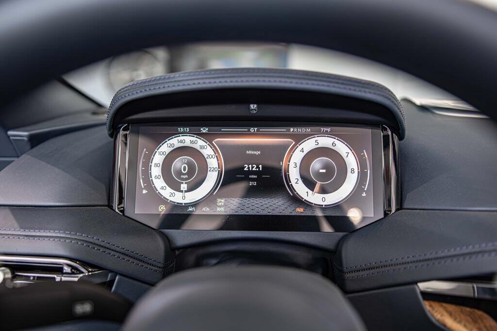 2026 Aston Martin DB12 Base - Photo 23