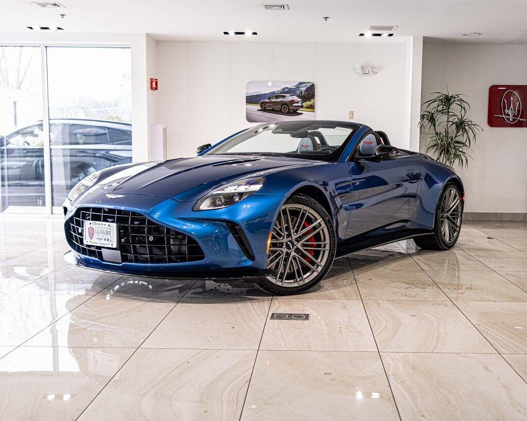 2026 Aston Martin Vantage 4.0 V8 Roadster's photo