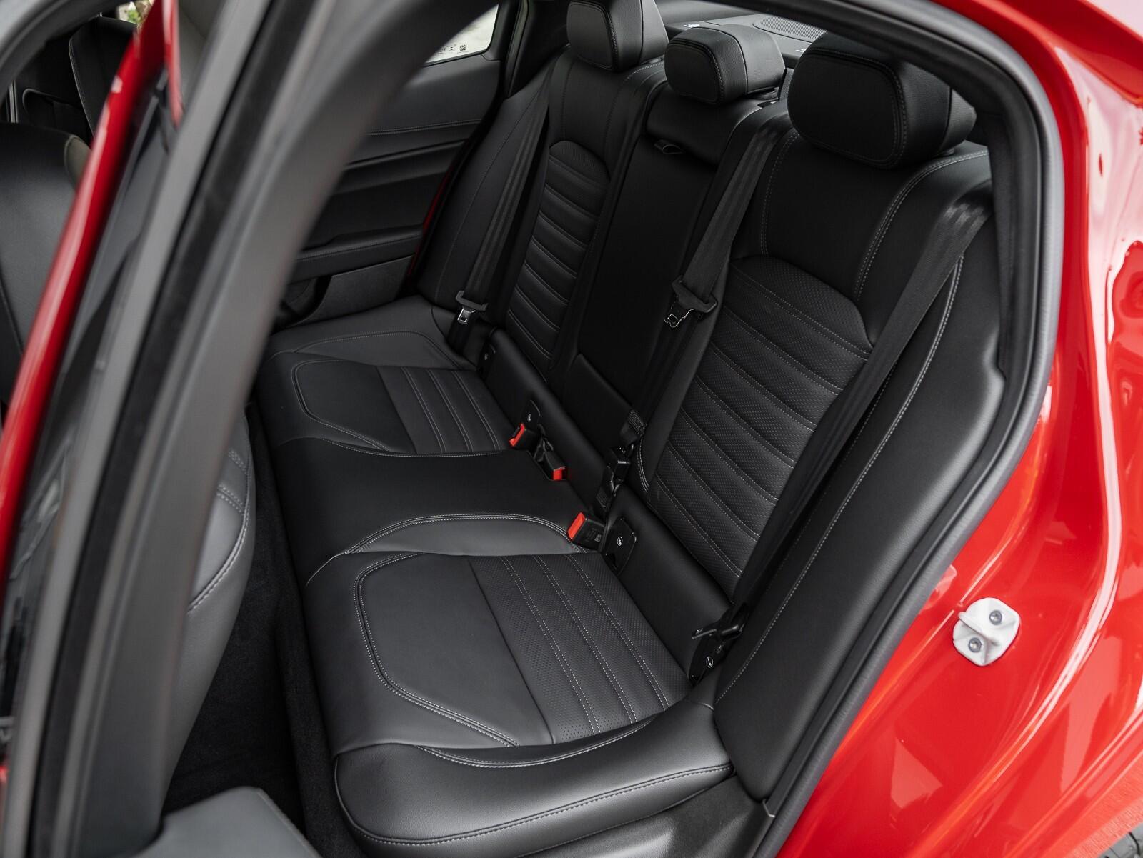 New 2024 Alfa Romeo Giulia Quadrifoglio Rwd