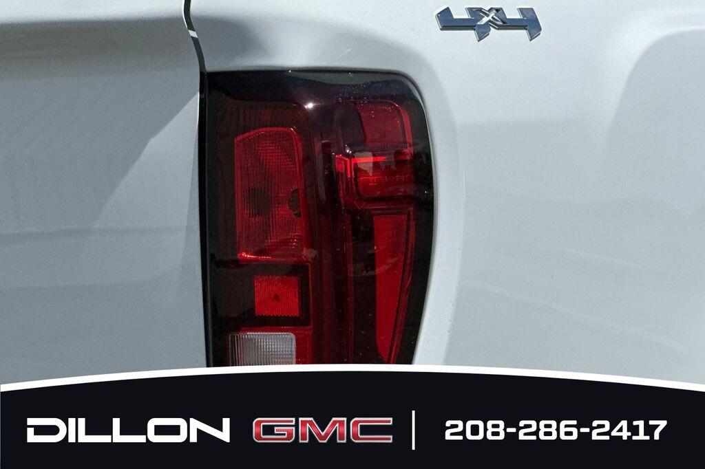 2025 GMC Sierra 2500HD Pro - Photo 18