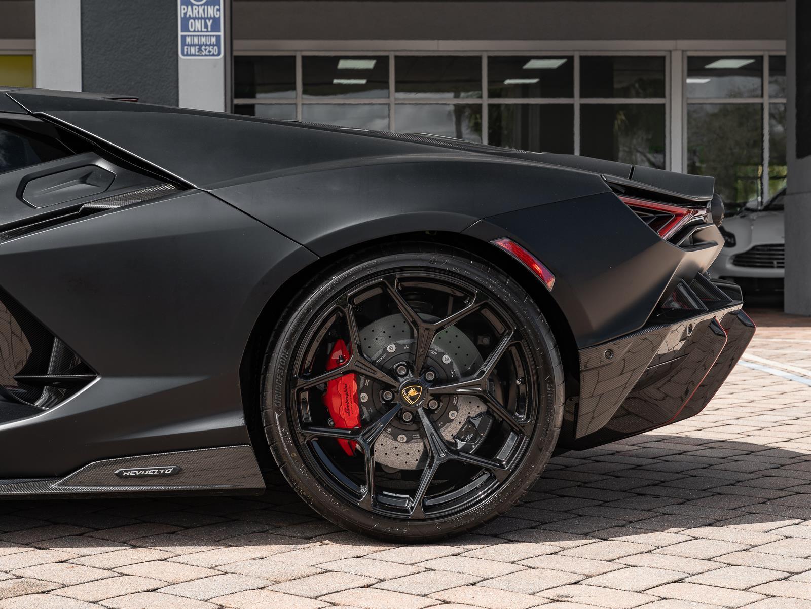 Used 2024 Lamborghini Revuelto Coupe