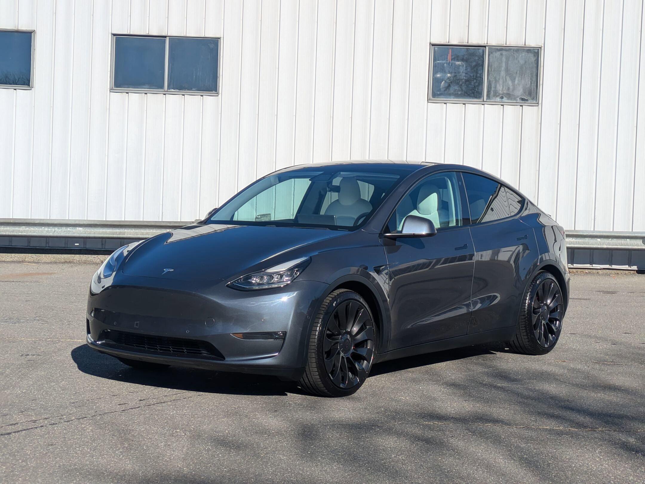 Used 2020 Tesla Model Y Performance with VIN 5YJYGDEFXLF025786 for sale in Brattleboro, VT