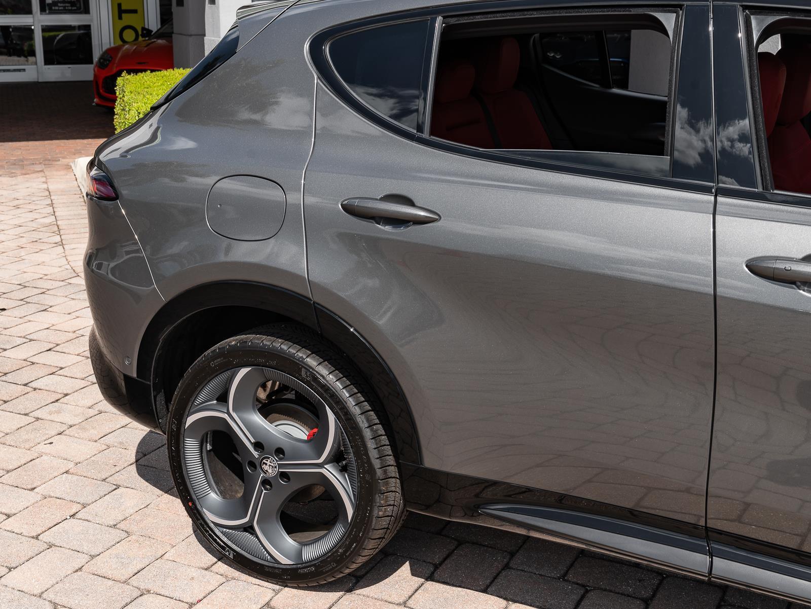 New 2026 Alfa Romeo Tonale Veloce Awd