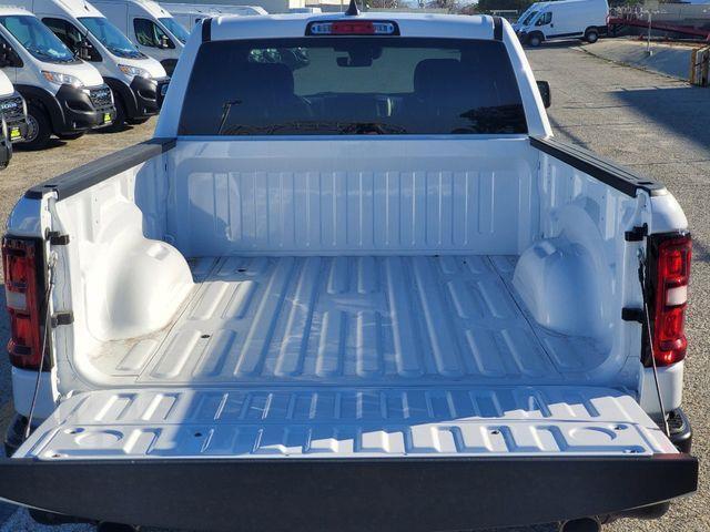 2025 RAM 1500 Tradesman - Photo 7