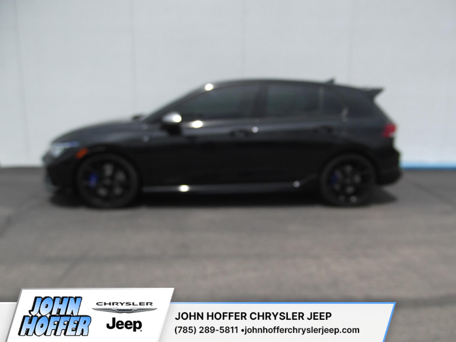 2024 Volkswagen Golf R Golf R 4-door's photo