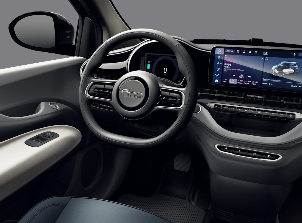 2026 FIAT 500e Base - Photo 9