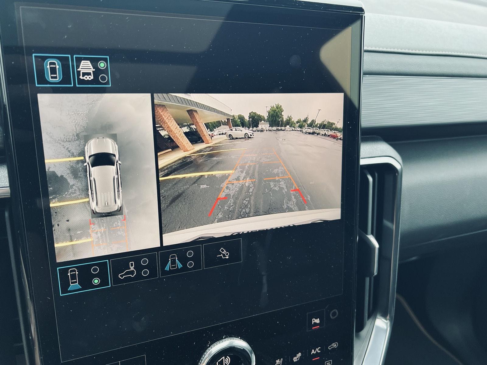 2026 GMC Acadia AT4 - Photo 40