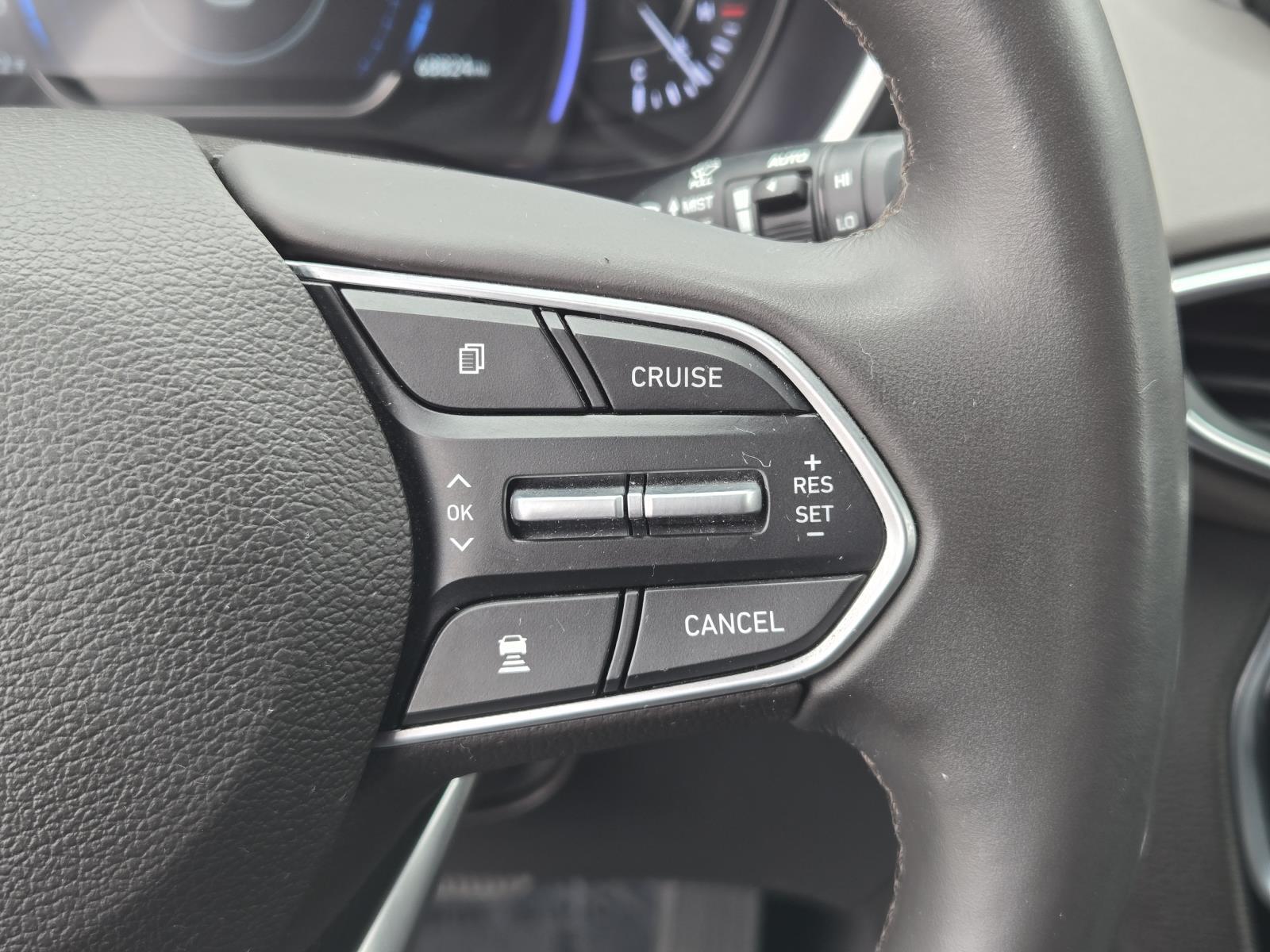 2020 Hyundai Santa Fe Limited - Photo 17