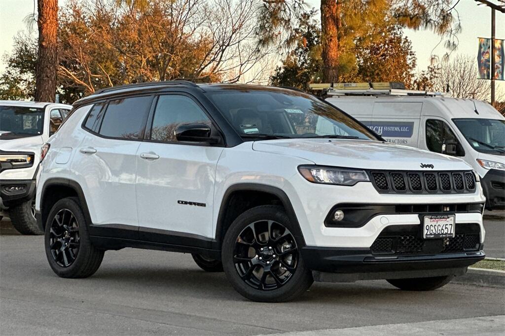 Used 2023 Jeep Compass Altitude with VIN 3C4NJDBN7PT555933 for sale in Clovis, CA