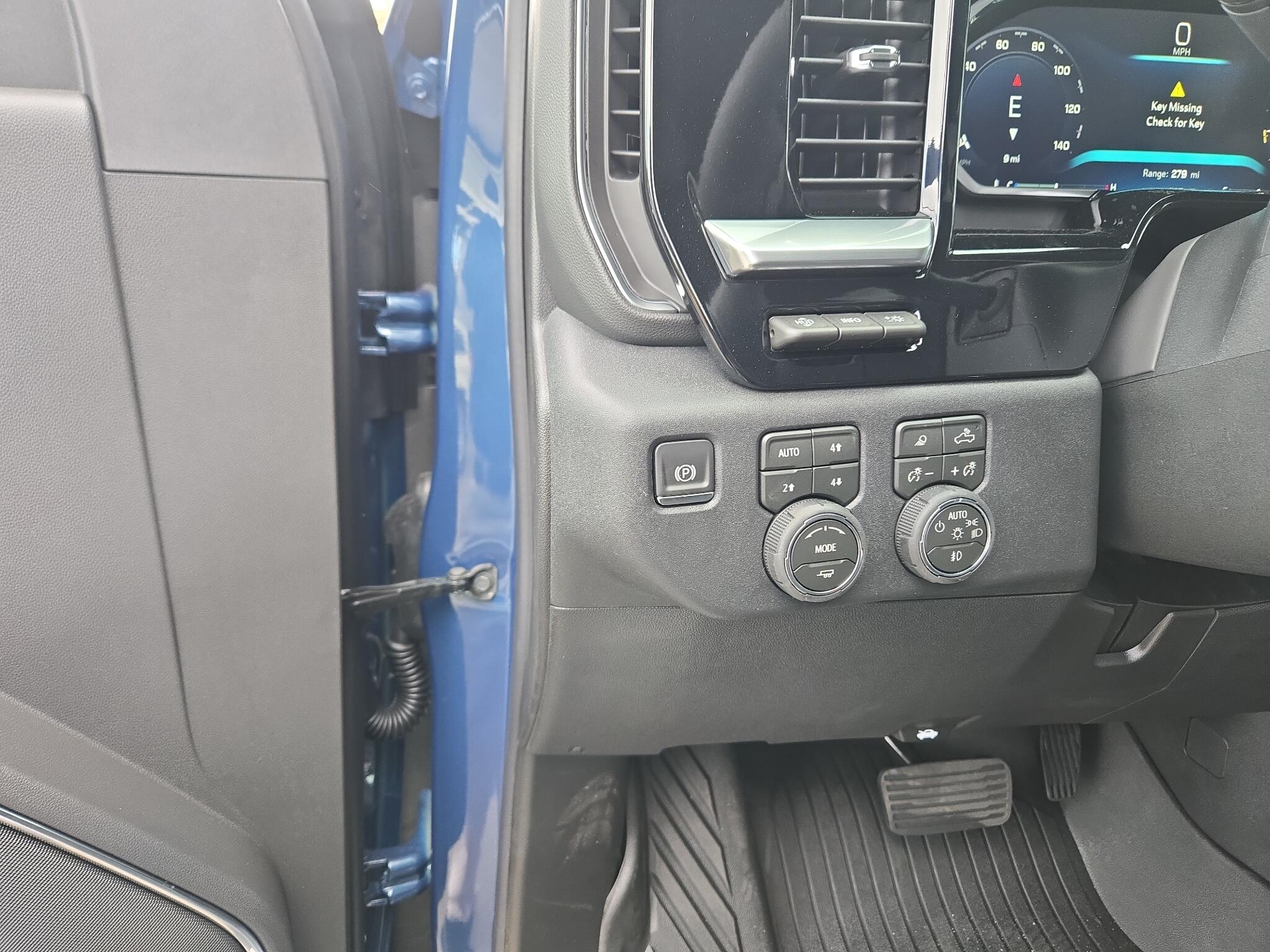 2026 Chevrolet Silverado 2500 HD LTZ - Photo 13