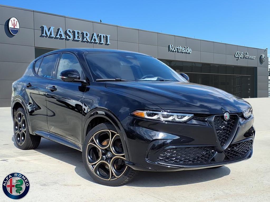 2025 Alfa Romeo Tonale Intensa's photo