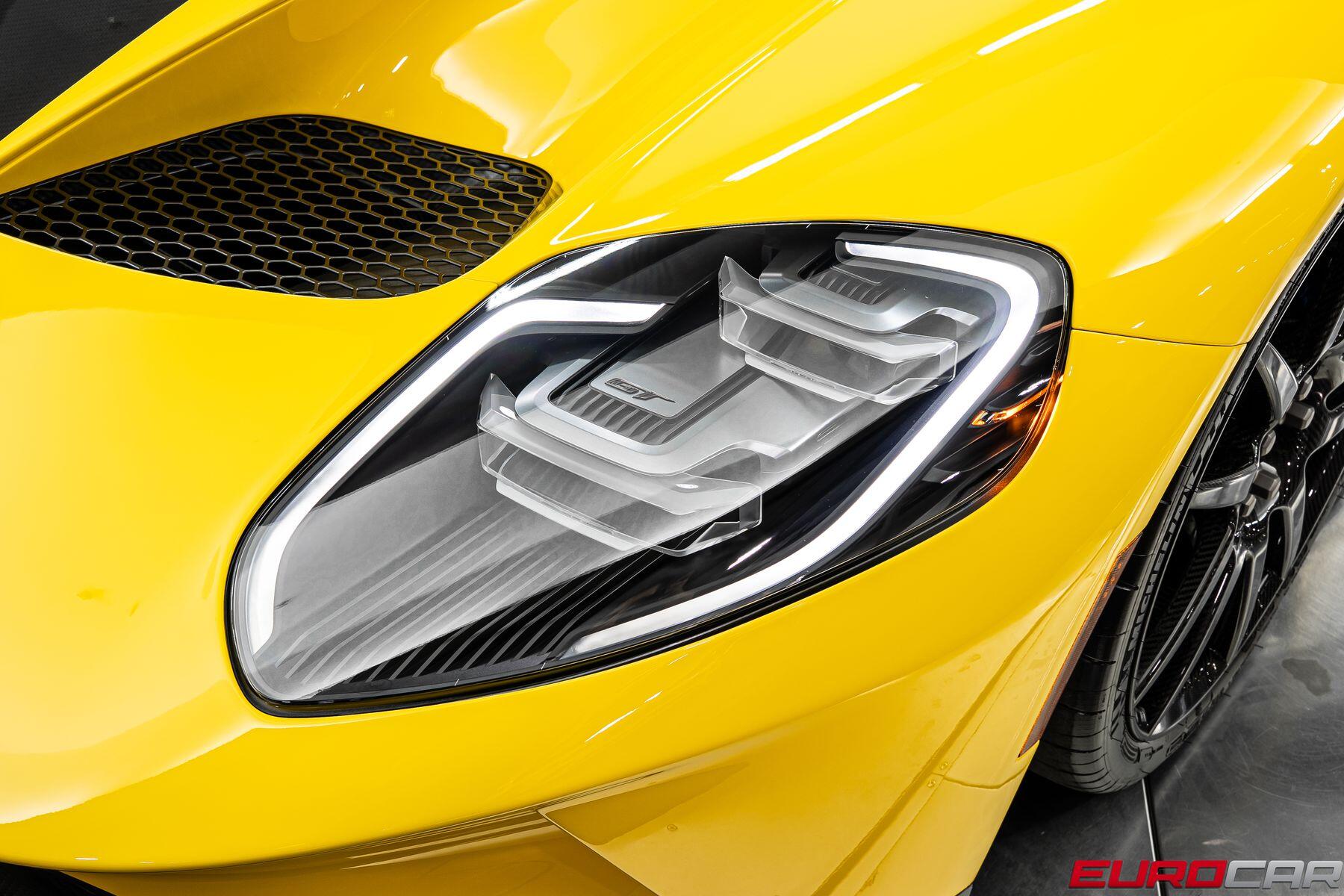 2020 Ford GT *ONLY 213 MILES * CARBON EXTERIOR PACK*Image 14