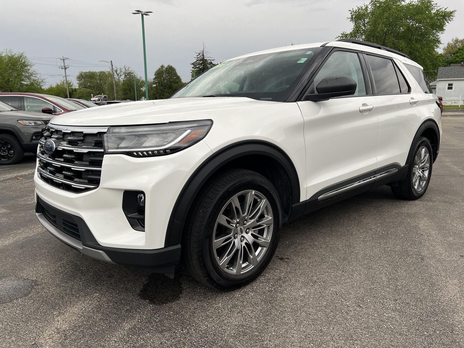2025 Ford Explorer Active - Photo 11