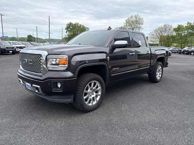 2015 GMC Sierra 4WD Crew Cab Short Box's photo