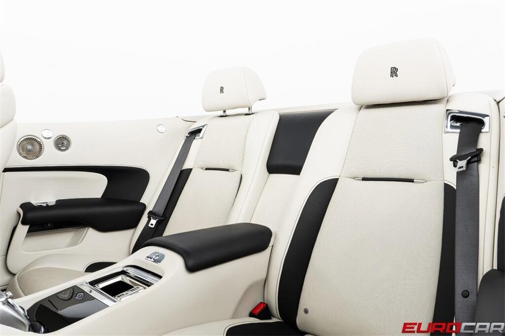 Used 2018 Rolls-Royce Dawn *BESPOKE INTERIOR * IMMACULATE CONDITION*Image 36