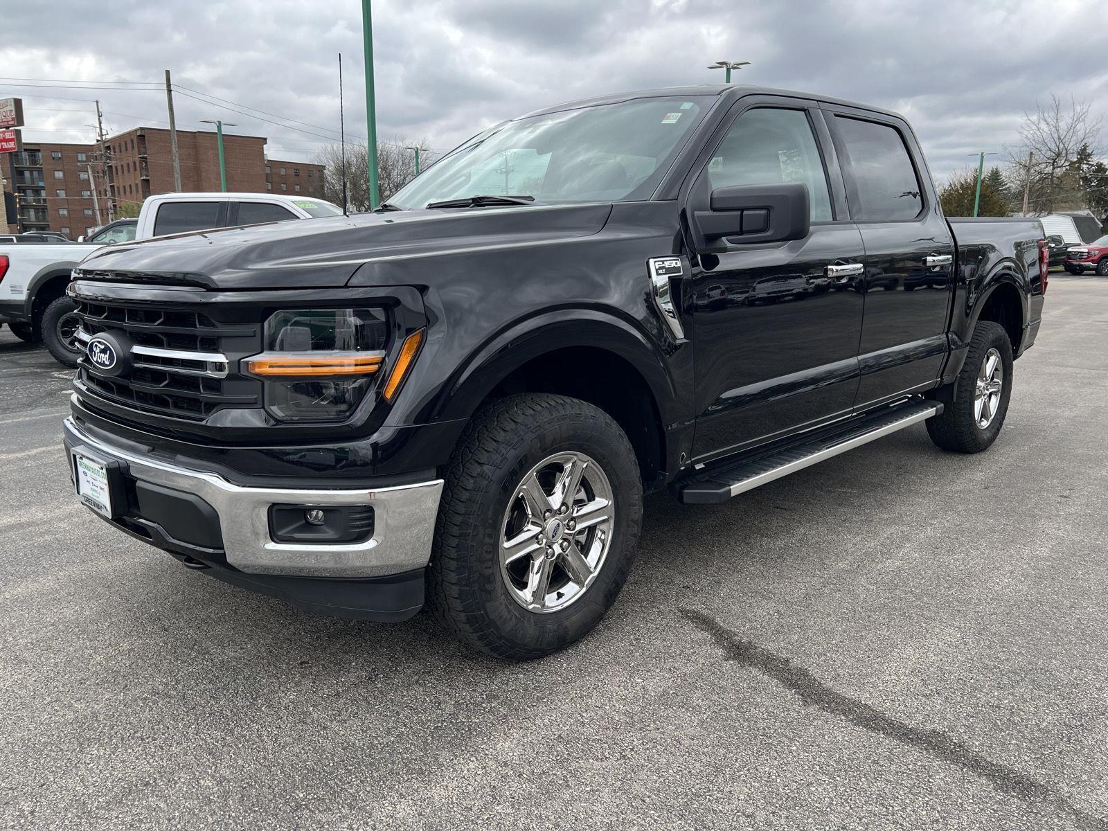 2025 Ford F-150 XLT - Photo 12