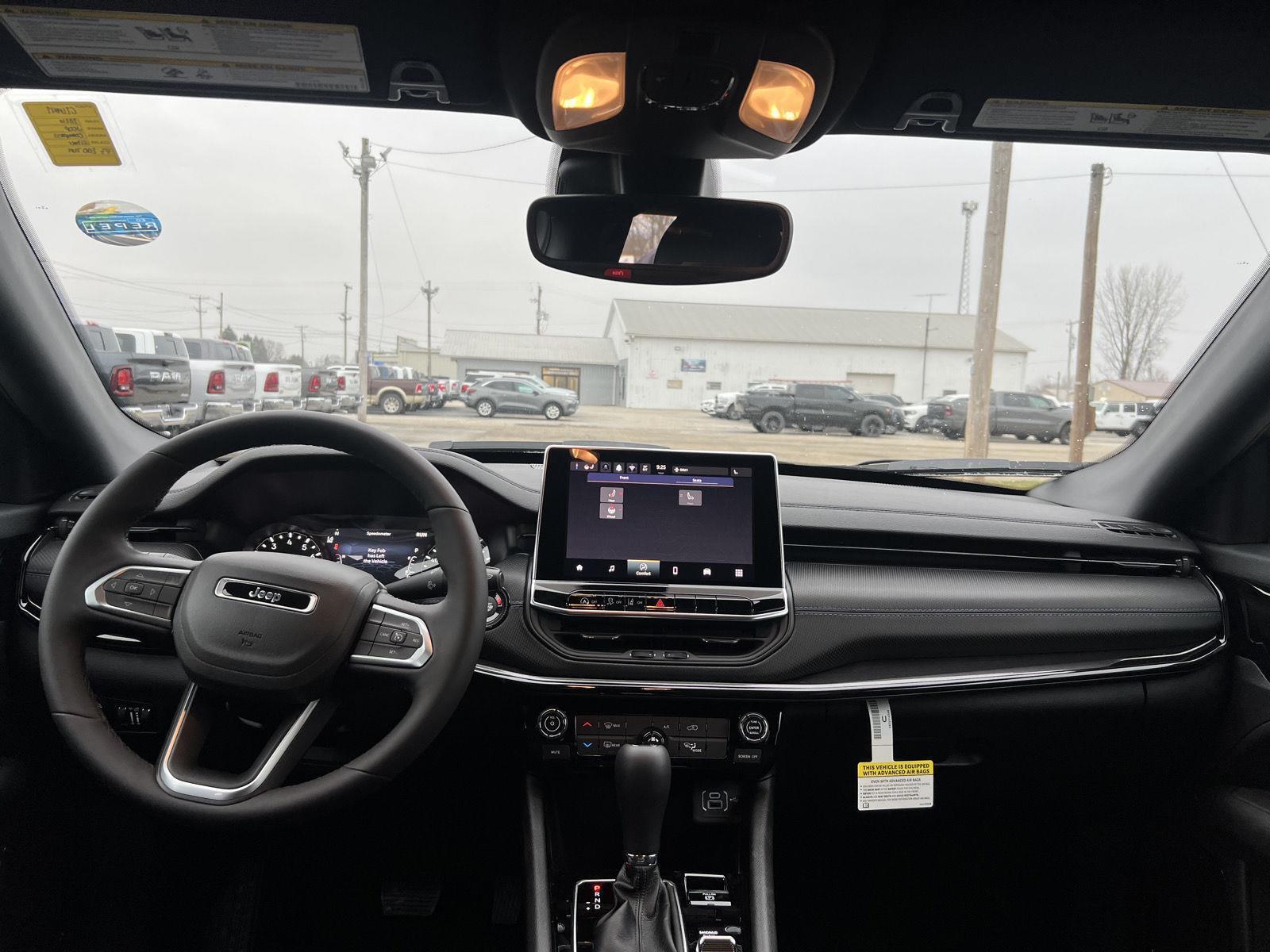 2026 Jeep Compass Latitude Altitude - Photo 28