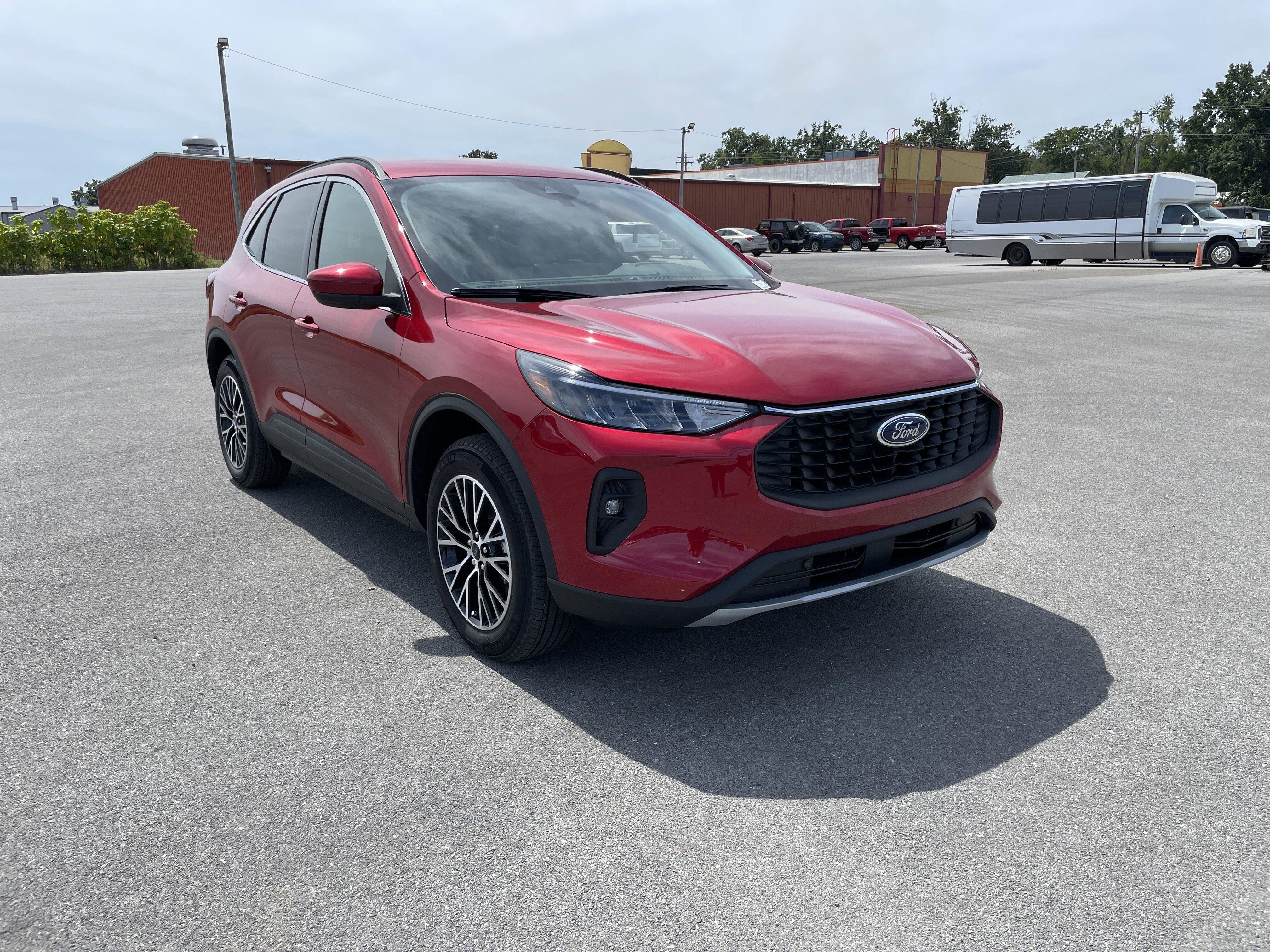 2025 Ford Escape PHEV