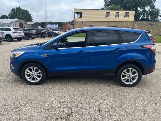 Used 2017 Ford Escape SE with VIN 1FMCU0GD3HUC76800 for sale in Prairie Du Chien, WI