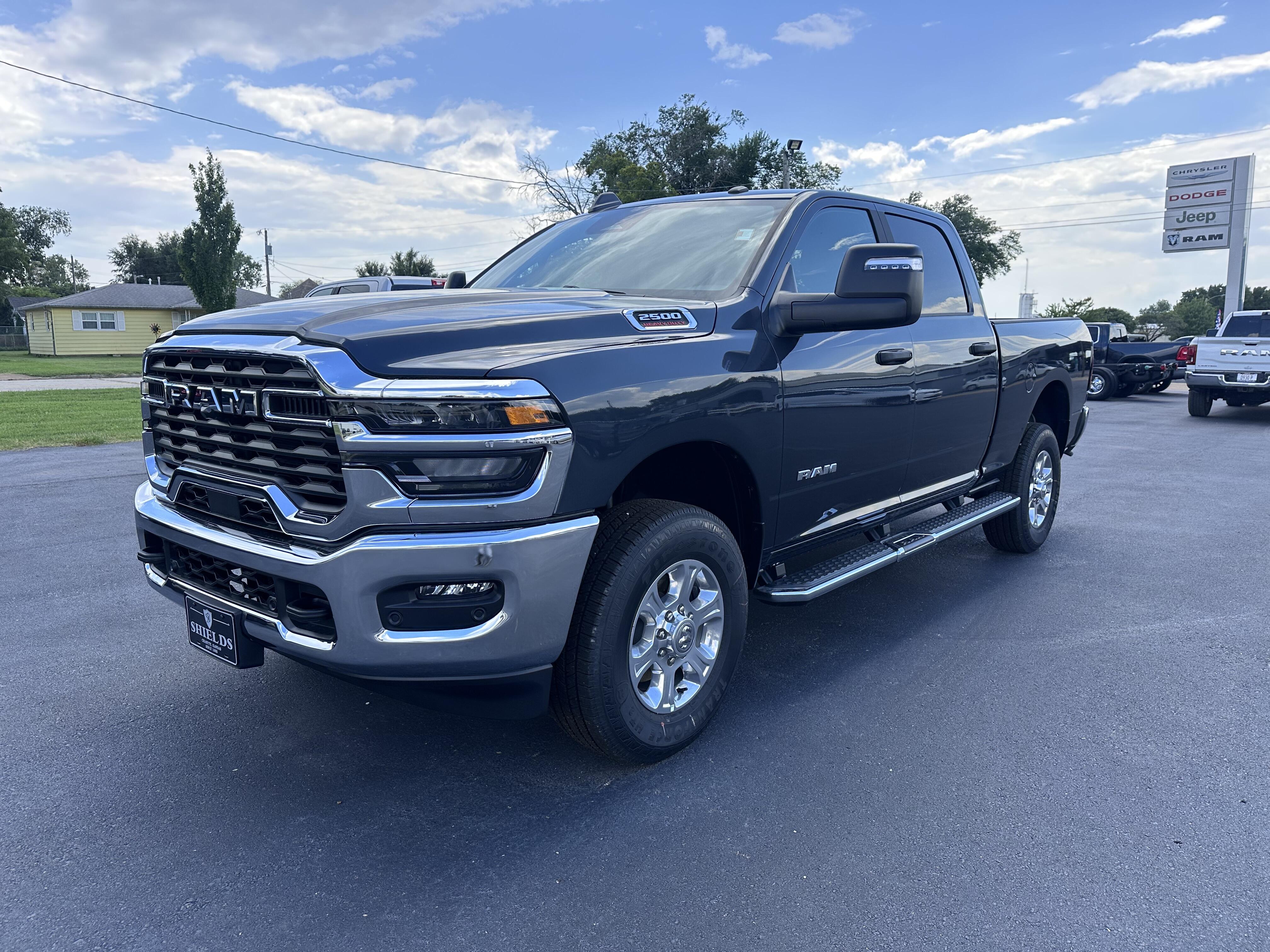 2026 RAM 2500 2500 Big Horn Crew Cab 4x4 6'4' Box